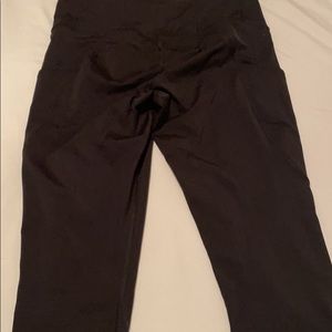Black Fast and Free Crop Leggings